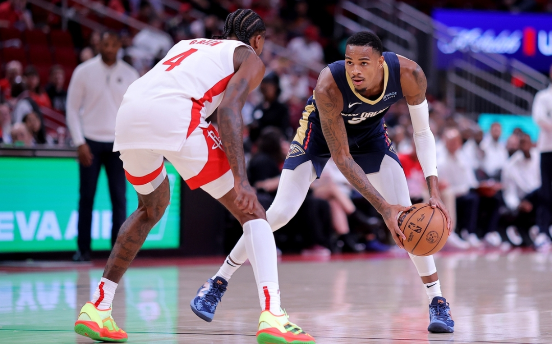 LOL官网-包含加时末段新奥尔良鹈鹕调整名单以备NBA常规赛；完成体检环节打磨；气氛紧张；赛程密集仍需轮换的词条