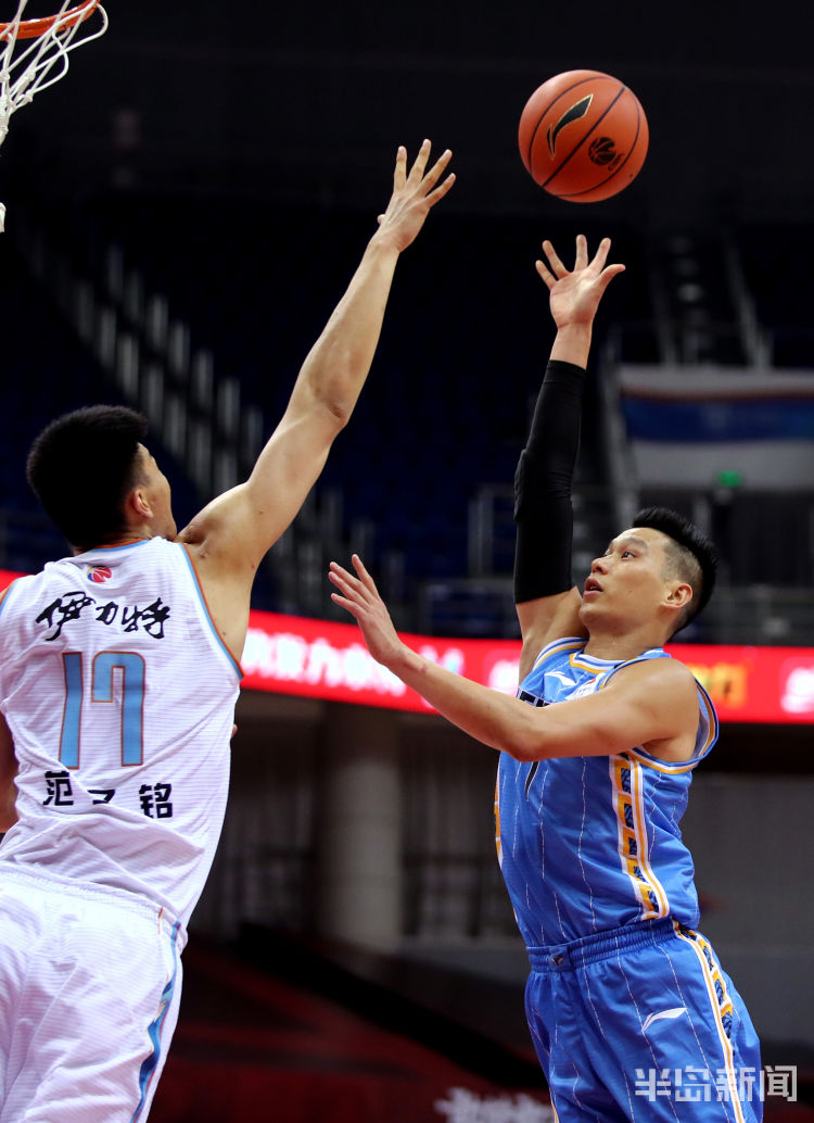 lol官方-包含今夜欧篮联焦点战，新疆广汇外线爆发，震撼外界，心理建设被强调的词条